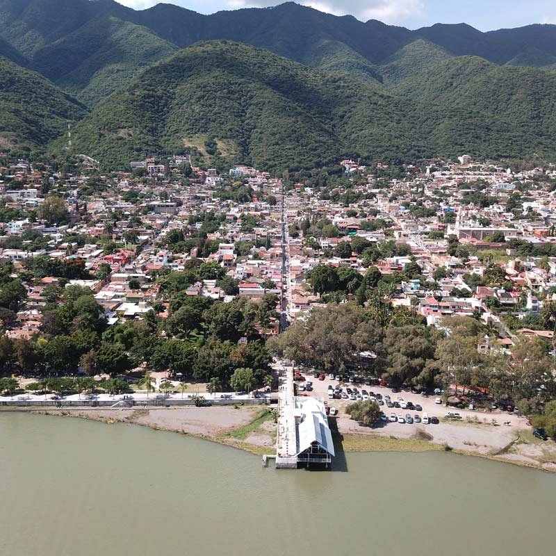 Ajijic desde las alturas