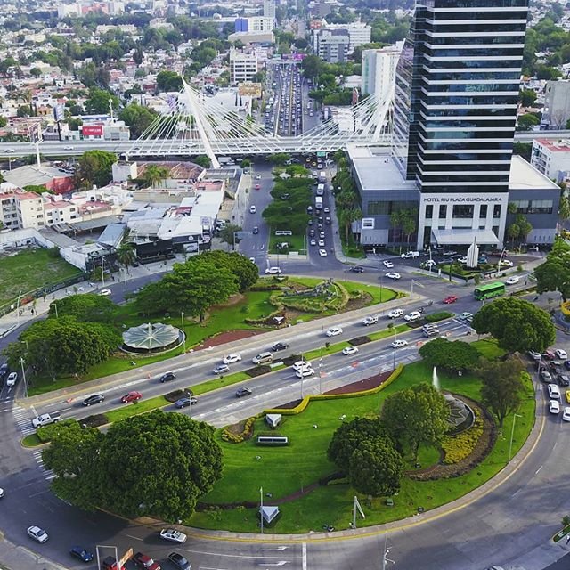 Glorieta de los caballos en Guadalajara