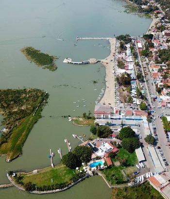Chapala desde las alturas