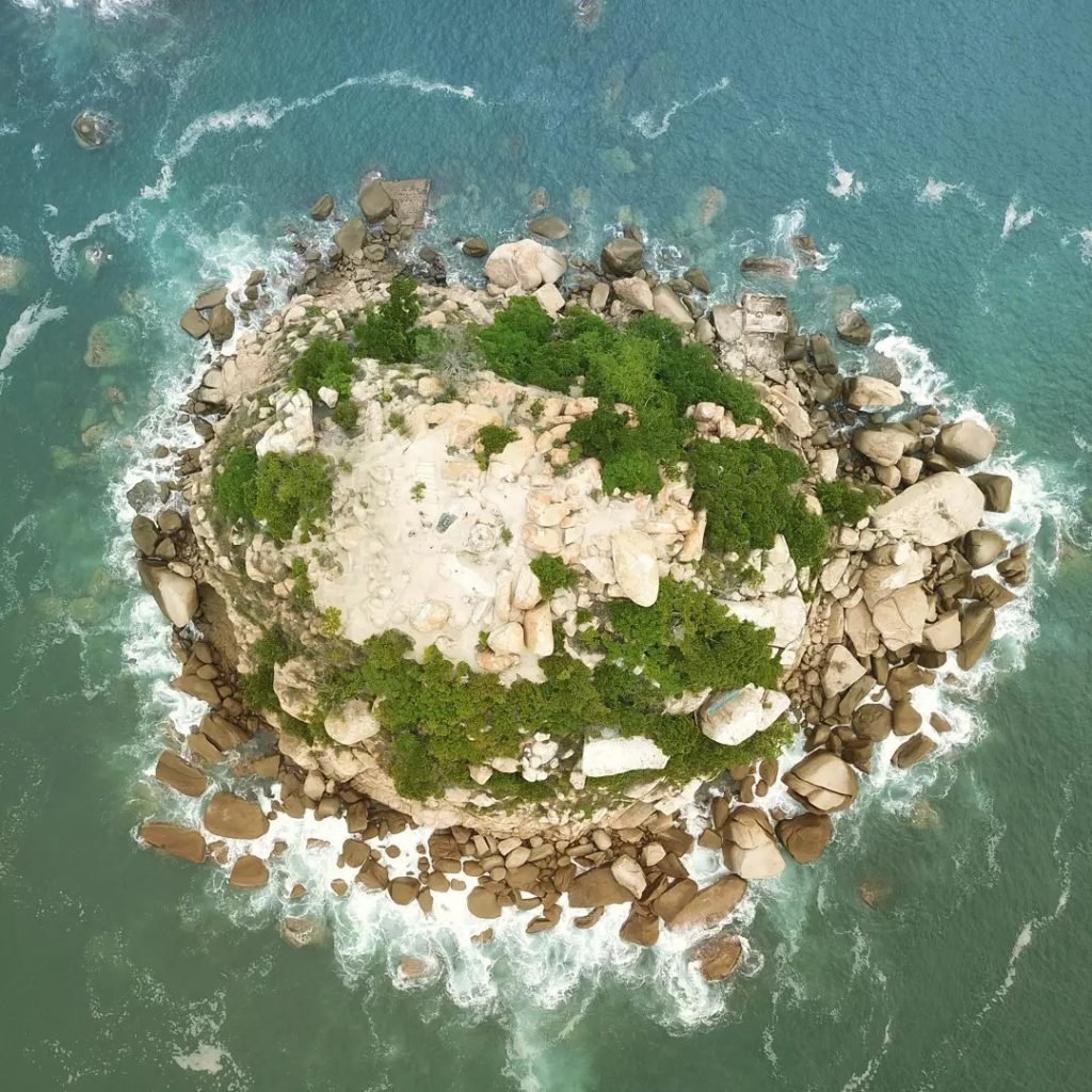 Vista cenital de el morro en la bahía de Acapulco 