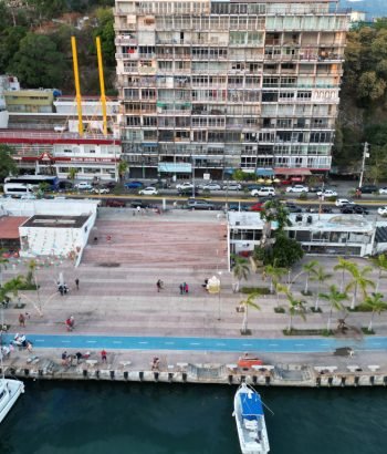 Hiperlapse del paseo del pescador en el puerto de Acapulco