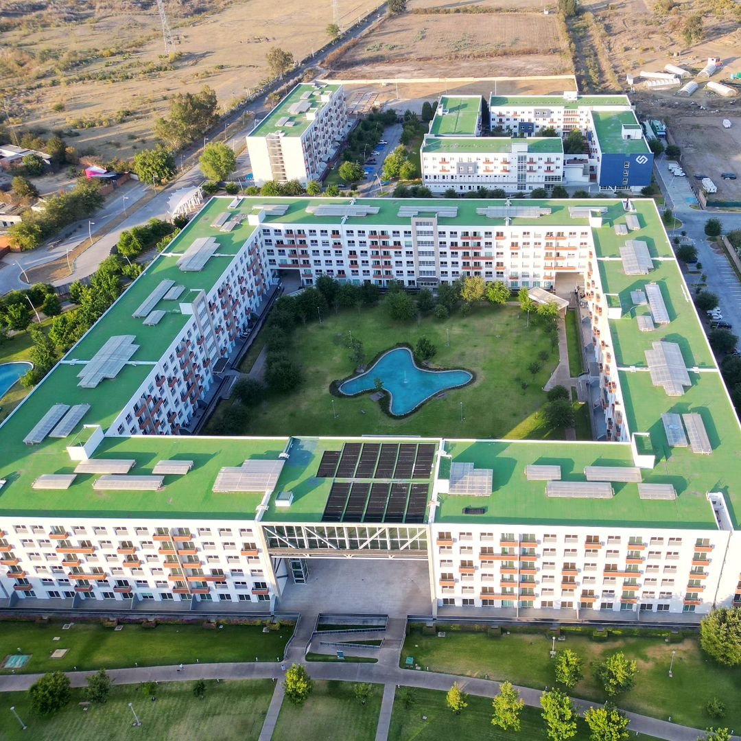 Vista Aérea de las Villas Panamericanas Cercanas al Estadio Akron