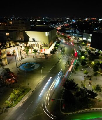 Zapopan Nocturno: Una Sinfonía de Luces Capturada desde el Cielo