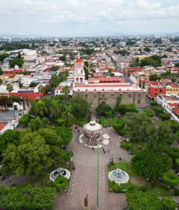 Tlaquepaque desde las Alturas: El Encanto del Jardín Hidalgo
