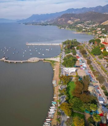 Chapala: Un Vistazo Celestial al Corazón de Jalisco