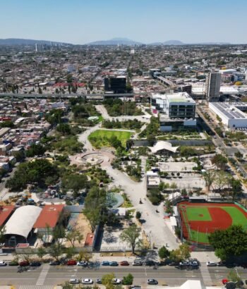 Zapopan desde el Cielo: Un Vistazo al Espectacular Parque de las Niñas y los Niños