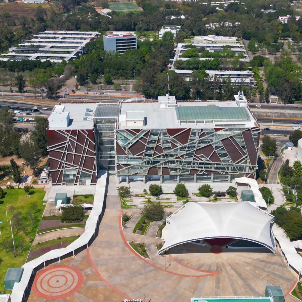 Jalisco desde las Alturas: La Imponente Biblioteca Juan José Arreola